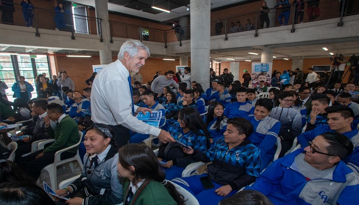 Estudiantes de Bogotá, preparados para las pruebas Saber 11