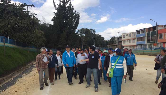 Nedil Arnulfo alcalde local de Suba visita el brazo del Humedal Juan Amarillo