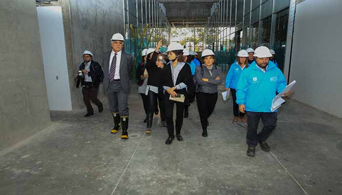 Alcalde Peñalosa inspeccionó el avance de las obras de la nueva Cinemateca de Bogotá