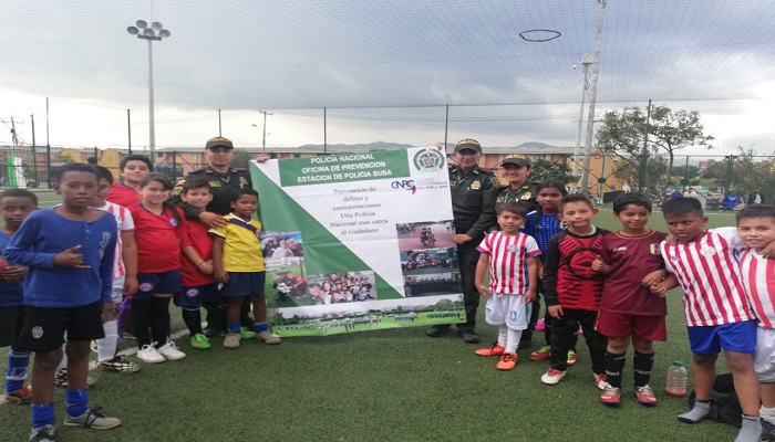 Policía de Suba adelanta torneo de fútbol “Por un parque en paz y sin drogas”, como estrategia para sacar a los niños del flagelo de la droga