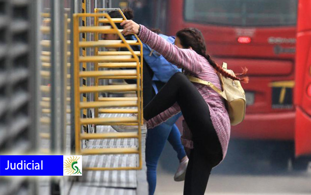 Nueva víctima fatal al intentar colarse en el sistema Transmilenio