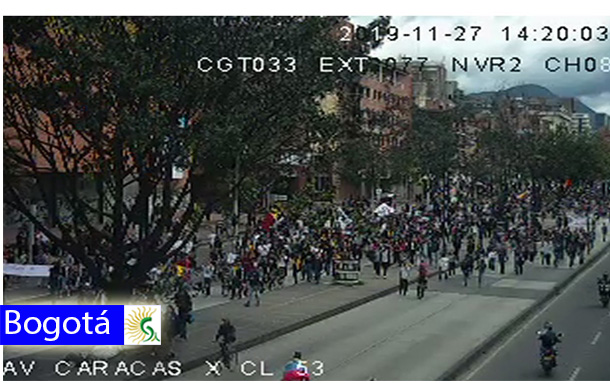 La movilidad en la troncal caracas colapsa por marcha hacia el centro de Bogotá