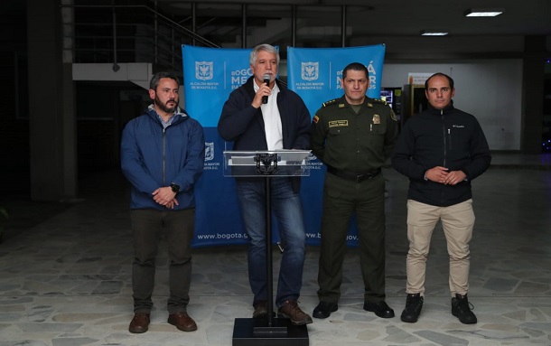 “Mañana levantémonos a construir esa ciudad que queremos. Ganémosle a esas minorías organizadas que quieren destruir”: Peñalosa