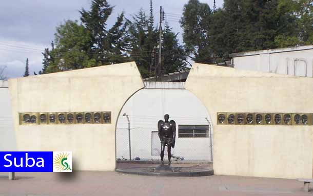 "Ángeles Agustinianos", un monumento a la vida, la inocencia y el incierto futuro