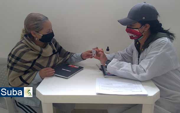 La Tropa Social ETIS de la Integración social entrega de tarjetas canjeables por alimentos en Suba