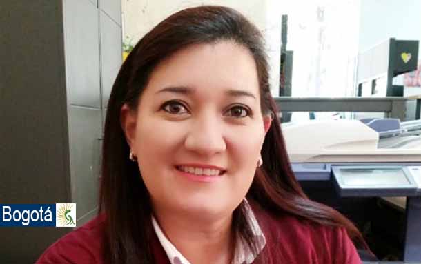 Libian Barreto fue reconocida con el galardón Gacetas de Colombia como la mejor periodista institucional del país