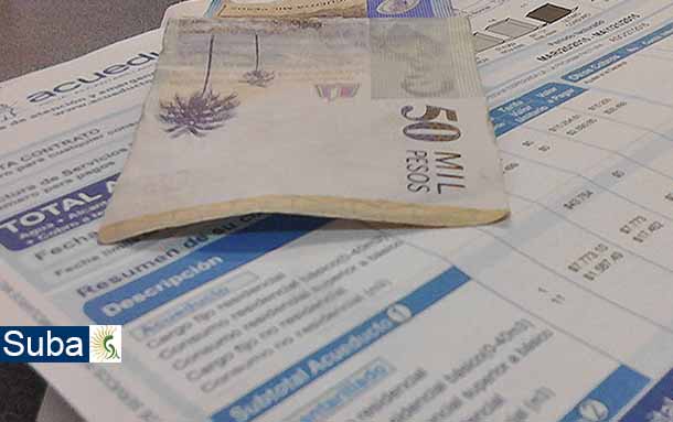 Ciudadanos preocupados e inconformes por el alto costo de los recibos de agua en Suba