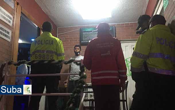 Se hace un llamado a la ciudadanía a reportar en la alcaldía local, o con las autoridades, los lugares donde presuntamente se almacene pólvora