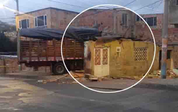Tragedia en Bogotá. Pareja de abuelitos murió luego de Camión se estrelló contra humilde casa