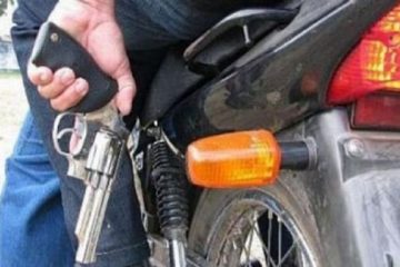 Volvieron los de la moto: nuevo ataque armado en Fruver de Usaquén deja un muerto