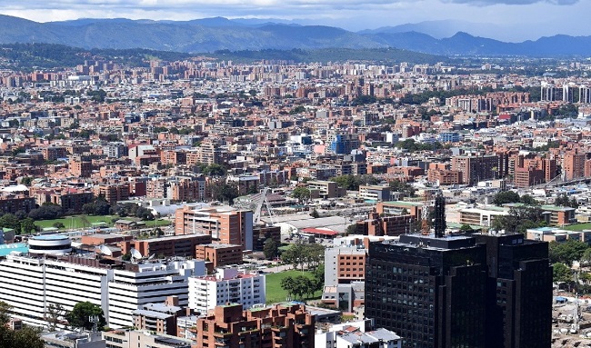 Por una fuga de gas más de mil personas son evacuadas en el noroccidente de Bogotá