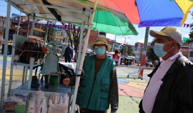 Suba realizó la primera feria a cielo abierto para vendedores informales en La Gaitana