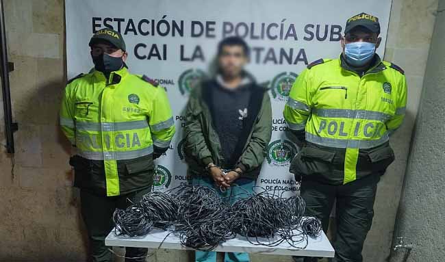 Policía de Suba captura a ladrón de cable en Suba Villamaría