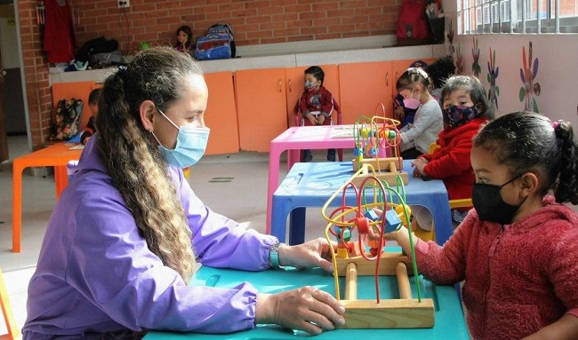 Distrito habilitó 24.000 cupos para jardines infantiles