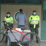 Policía de Suba frustró el robo de una bicicleta y capturó al delincuente