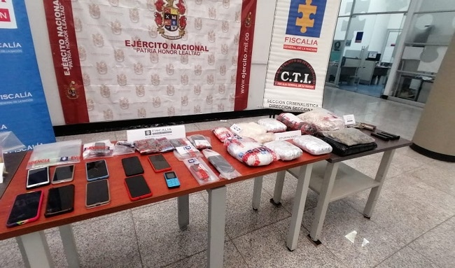 6 mujeres y 8 hombres capturados por tráfico de estupefacientes en Bogotá