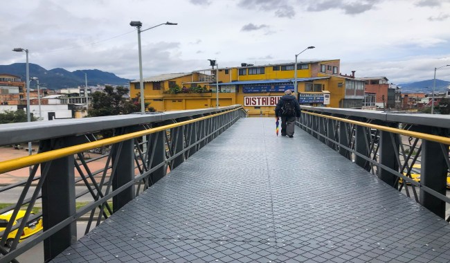 El IDU entregó puente peatonal de la Cr.30 con Calle 6ta – Costado Oriental  