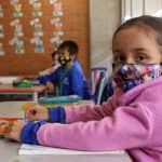 Secretaría de Salud realizará 22 jornadas de vacunación en colegios públicos y privados para completar esquemas de vacunación en los niños en Bogotá