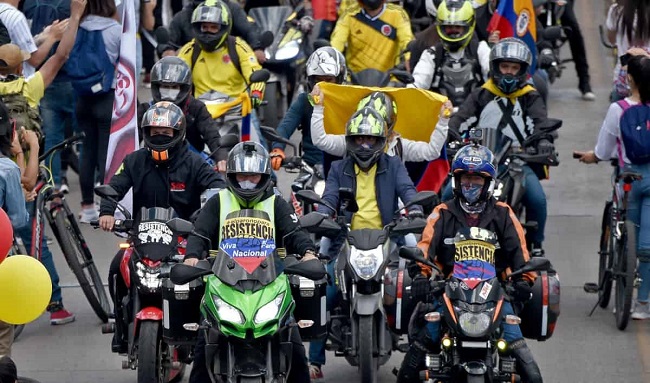 Pilas: Motociclistas anuncian bloqueos el próximo 7 de julio por medida de parrilleros