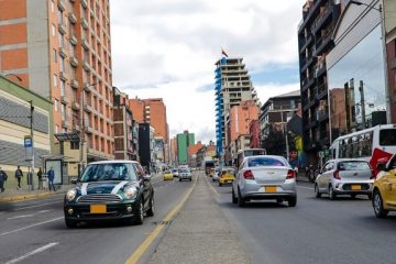 Pico y placa vehículos particulares y taxis en Bogotá martes 17 de septiembre