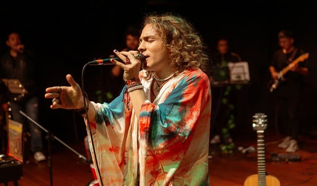 "Mi Bambuco": La fusión musical de Samu Páramo que captura la esencia de Colombia