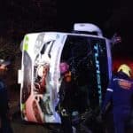 Tragedia: dos menores de edad fallecidos y 25 heridos deja grave accidente en Tubará