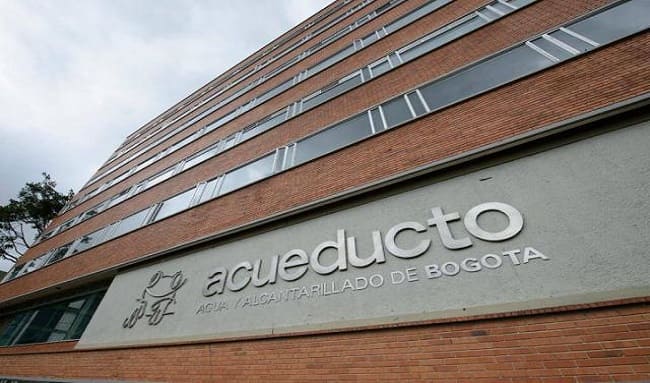 Acueducto de Bogotá alerta por suplantación de funcionarios