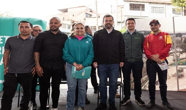 Distrito entrega mejoramientos de vivienda y parque La Joyita en San Cristóbal
