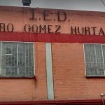 Jóvenes amenaza con machete alumnos del Colegio Álvaro Gómez Hurtado