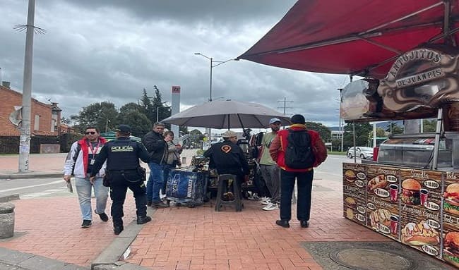 Alcaldía de Suba busca soluciones para vendedores informales en Mirandela