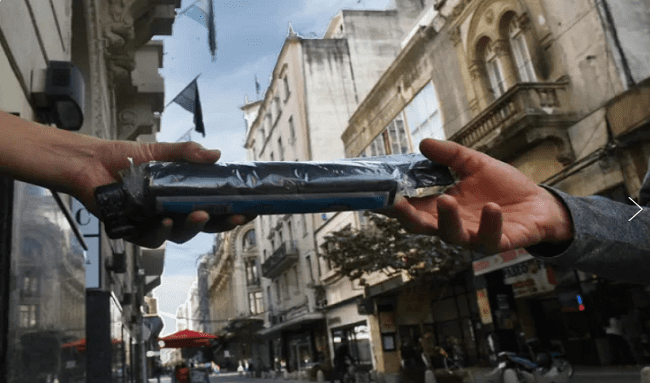 ¡Alerta en Suba! Ladrones se disfrazan de vendedores ambulantes para robar celulares en La Cañiza