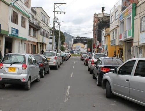 Ciudadanos prefieren parquear en zonas prohibidas que usar las zonas de parqueo pago en vía
