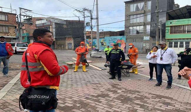 Alcaldía Local y Policía de Suba trabajan por la recuperación del Humedal Tibabuyes