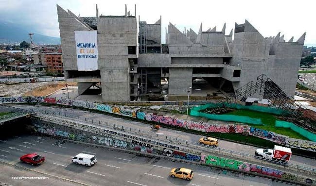 Denuncian abandono del Museo de la Memoria en Bogotá
