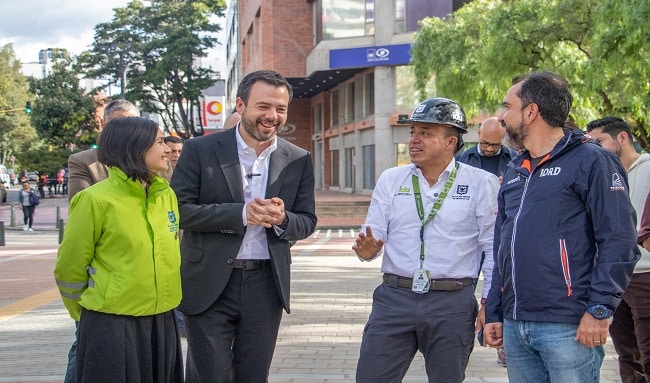 Bogotá se transforma: Distrito entrega renovado andén en el emblemático parque Los Molinos