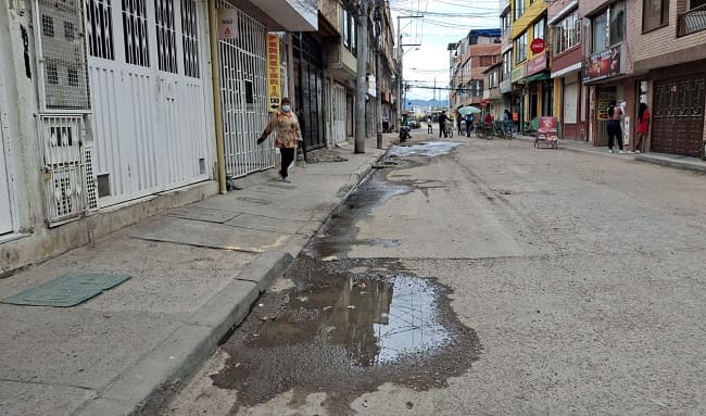 Crisis sanitaria en barrio Bilbao: olores de alcantarillado está enfermando a niños y adultos mayores