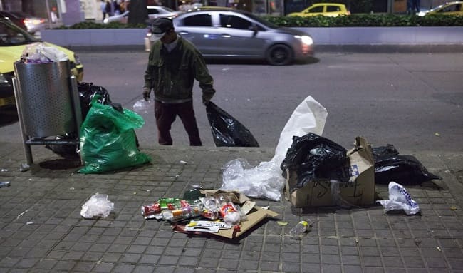 Denuncia: Recicladores informales generan caos y basura en Suba