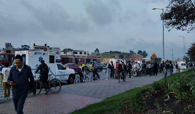 Peatón fallece tras ser arrollado por motociclista en Suba