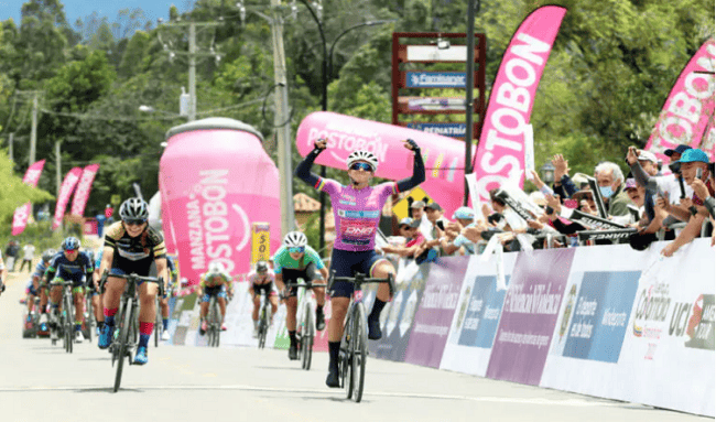 Esther Galarza se adjudica la etapa 3 y asume el liderato en la vuelta a Colombia femenina 2024