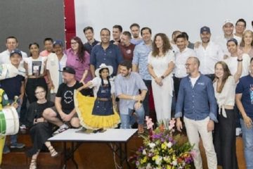 Con subasta de los mejores cafés del Huila, cerró con broche de oro la FICCA – 2024