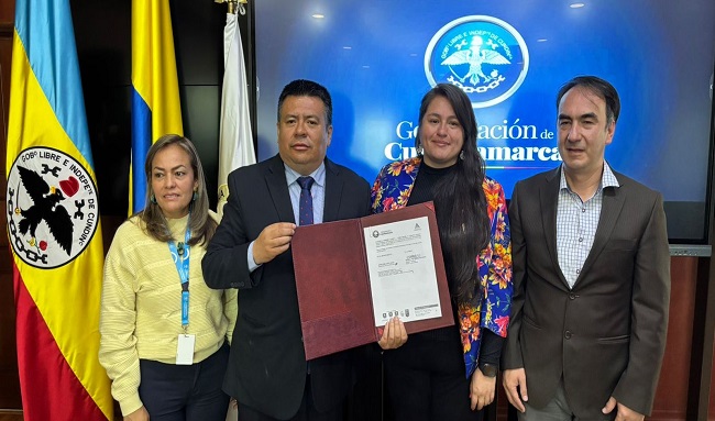 Cundinamarca firma convenio para transformar la gestión pública en los 116 municipios del departamento 