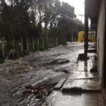 Fuertes lluvias causan inundaciones en 10 barrios de Suba