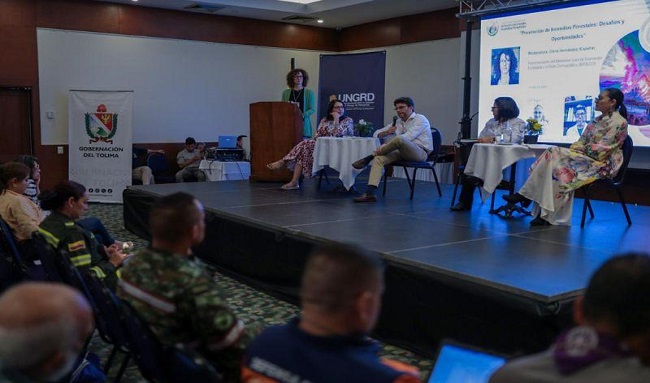 El Tolima fortalece la gestión de incendios forestales con primer Seminario Internacional en Ibagué