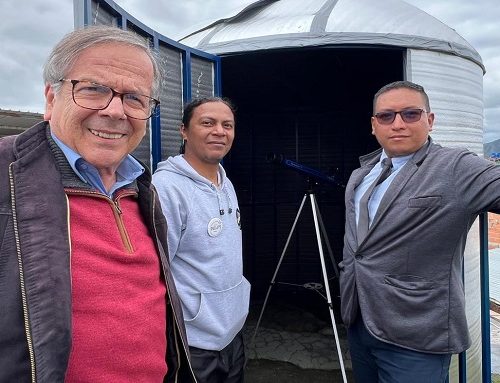 Estudiantes del Colegio Van Leeuwenhoek inauguran el primer observatorio astronómico escolar de Suba hecho con materiales reciclables