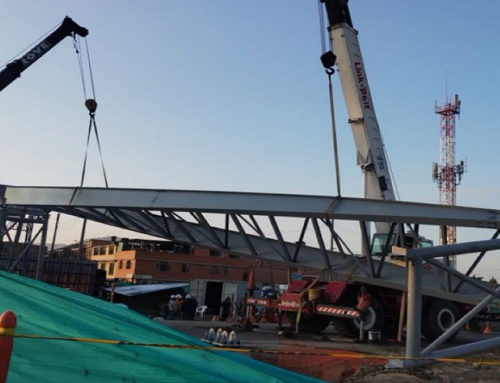 Colapso de puente peatonal en Madrid genera caos vial en Cundinamarca