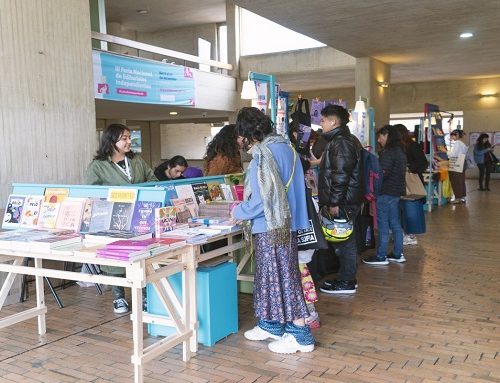 Inicia la IV edición de la Feria Nacional de Editoriales Independientes La Vuelta con su primera jornada