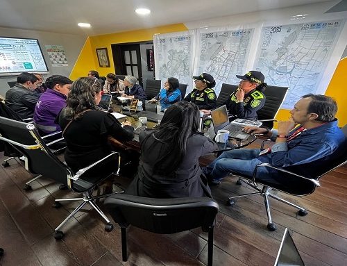 Alcalde de Suba y Comité Local de Mujer se reúnen para abordar la violencia de género