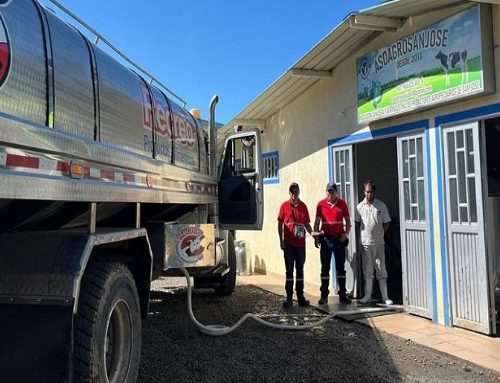 Gobernación de Cundinamarca impulsa la compra de leche a productores locales afectados por la crisis de precios