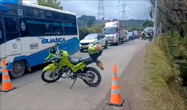 Accidente de tránsito en la vía Cota-Suba genera caos vehicular durante más de tres horas