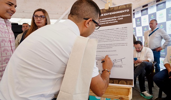 Sólido espaldarazo a sector panelero tras alianzas CAR, Fedepanela y Alcaldía de Villeta